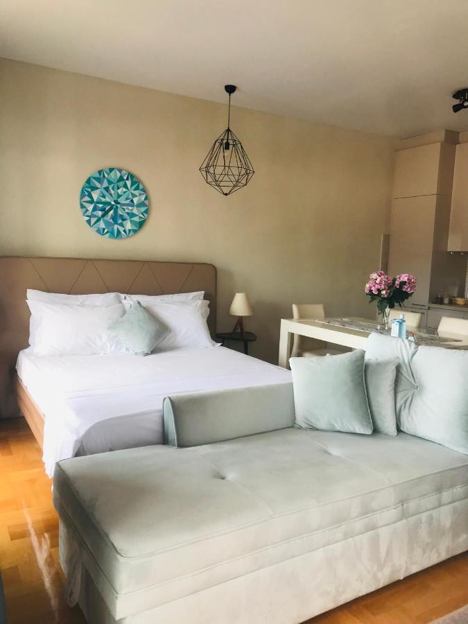 Montenegro Diamonds Apartment เบชิชิ ภายนอก รูปภาพ