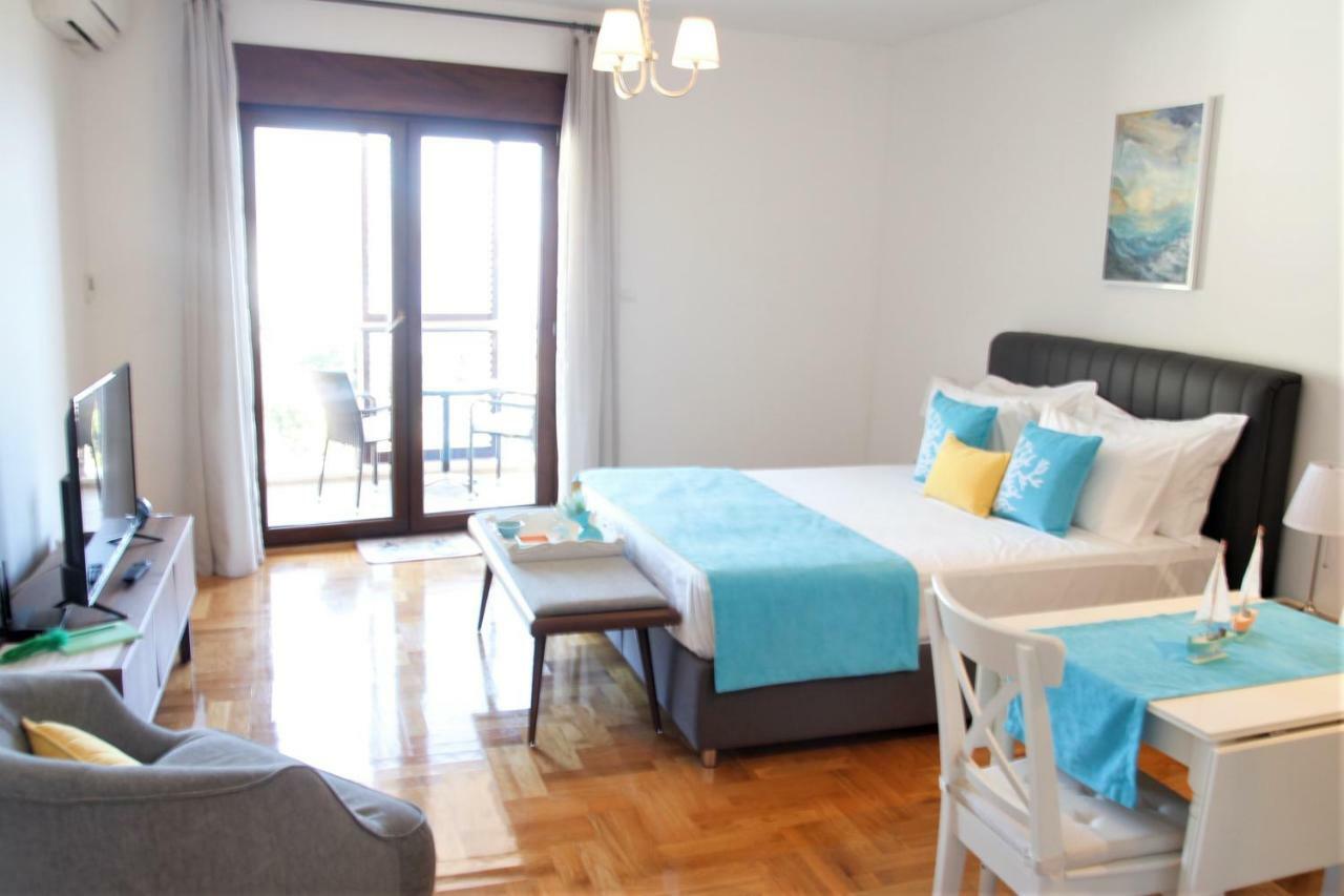 Montenegro Diamonds Apartment เบชิชิ ภายนอก รูปภาพ