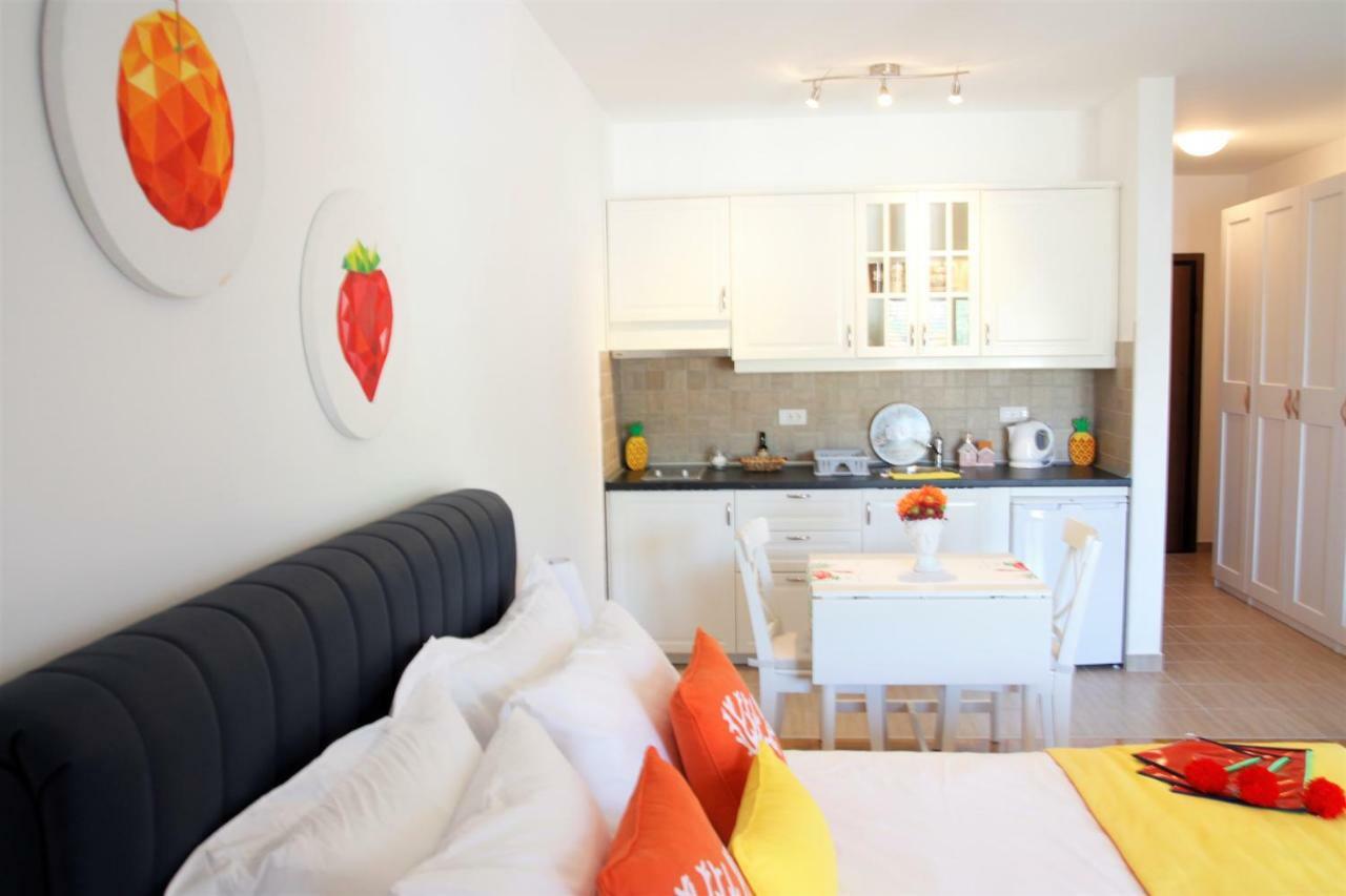 Montenegro Diamonds Apartment เบชิชิ ภายนอก รูปภาพ